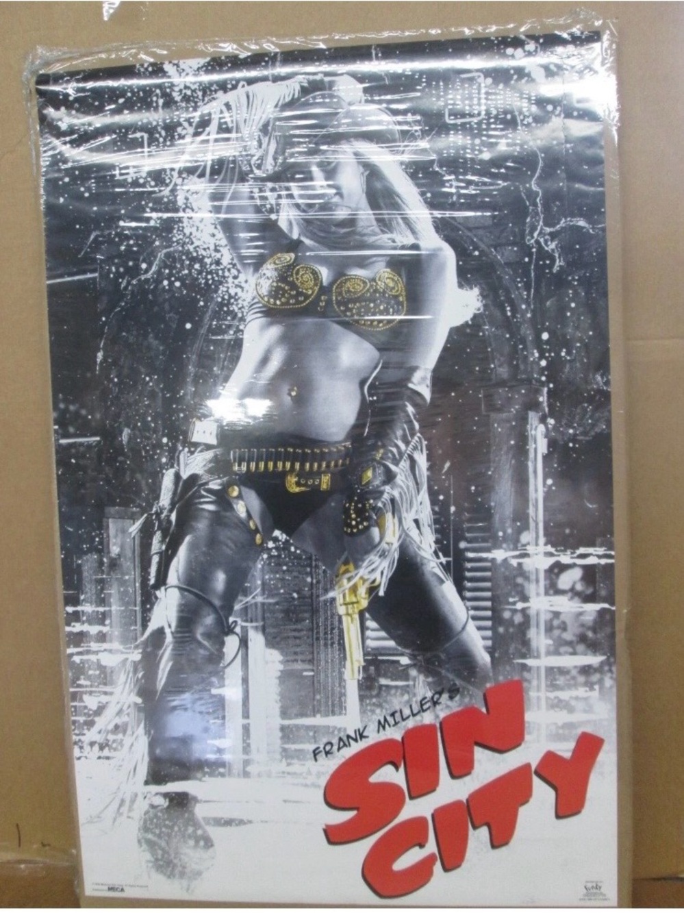 Vintage 2005 Sin City Nancy Jessica Alba Cowgirl Poster 22x34 NECA